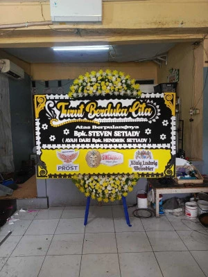 Papan Bunga di Gandoang Salem